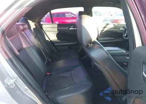 2013 Chrysler 300C from USA, damaged, VIN 2C3CCAEG0DH620904